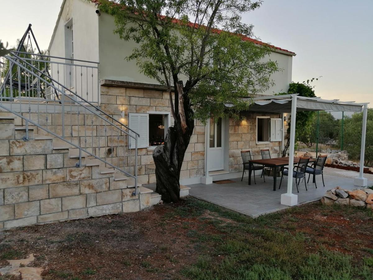 Olive Grove House Lumbarda Villa Dış mekan fotoğraf